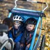 Thule Coaster XT plava dječja kolica i prikolica za bicikl za dvoje djece