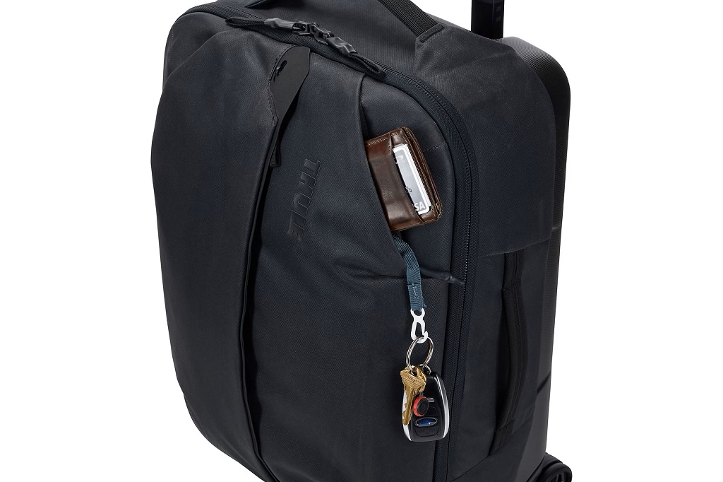 Thule Aion putna torba s kotačima za unos ručne prtljage u zrakoplov crna