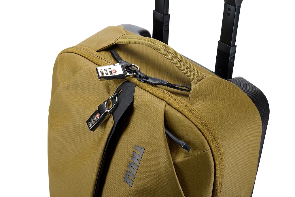 Thule Aion putna torba s kotačima za unos ručne prtljage u zrakoplov žuta