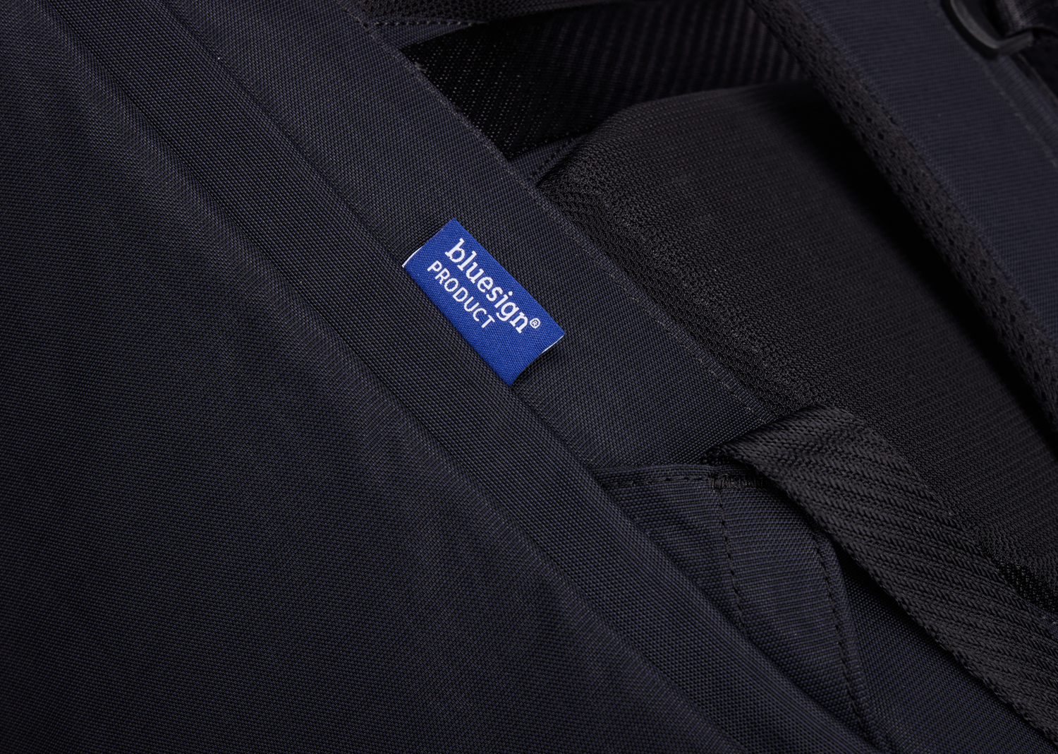 Thule Paramount ruksak za prijenosno računalo 27 L crne boje