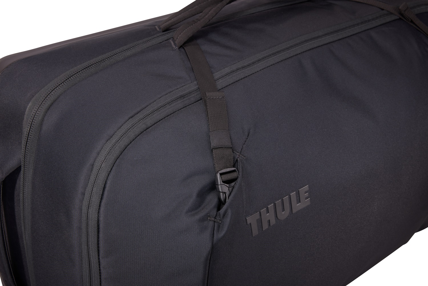 Thule Subterra 2 putna torba s kotačima 70cm/90L za unos prtljage u zrakoplov- crna