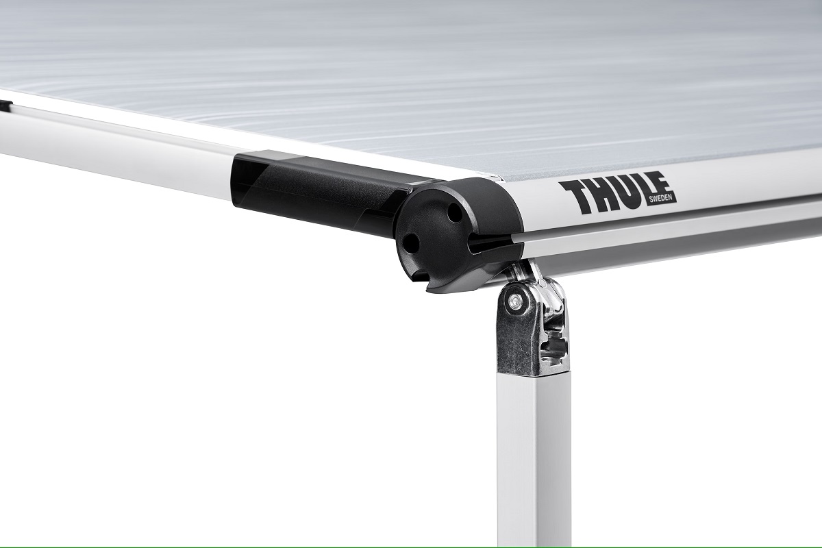 Thule Omnistor 3200 crna tenda za vozila 3 x 2,5m