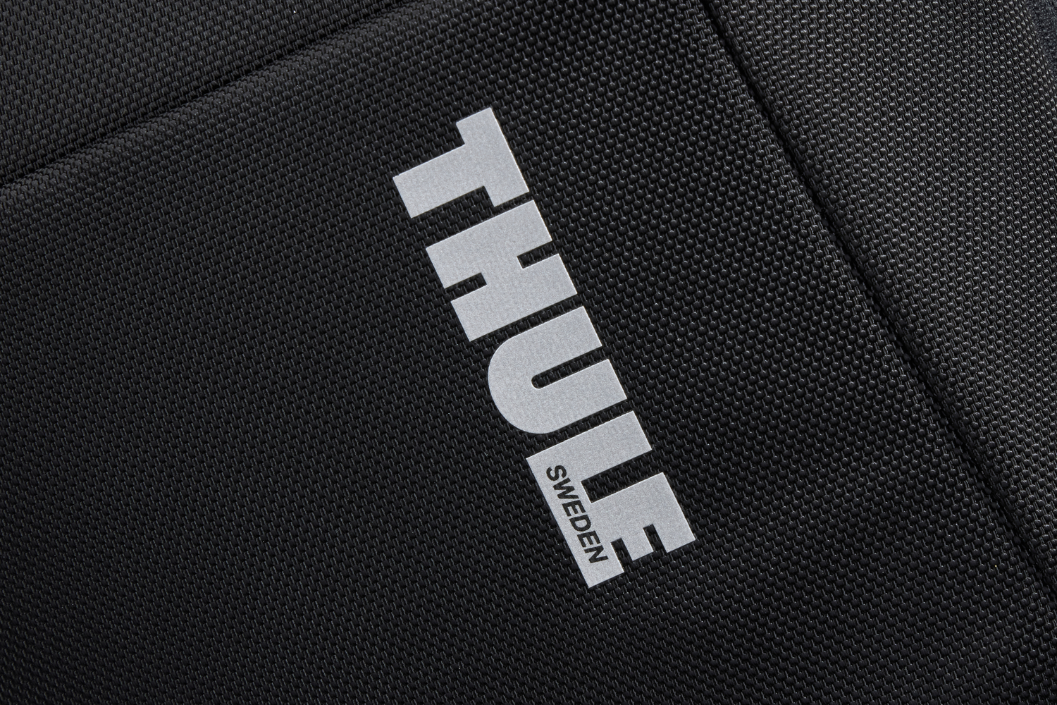 Thule Accent ruksak 23L crne boje