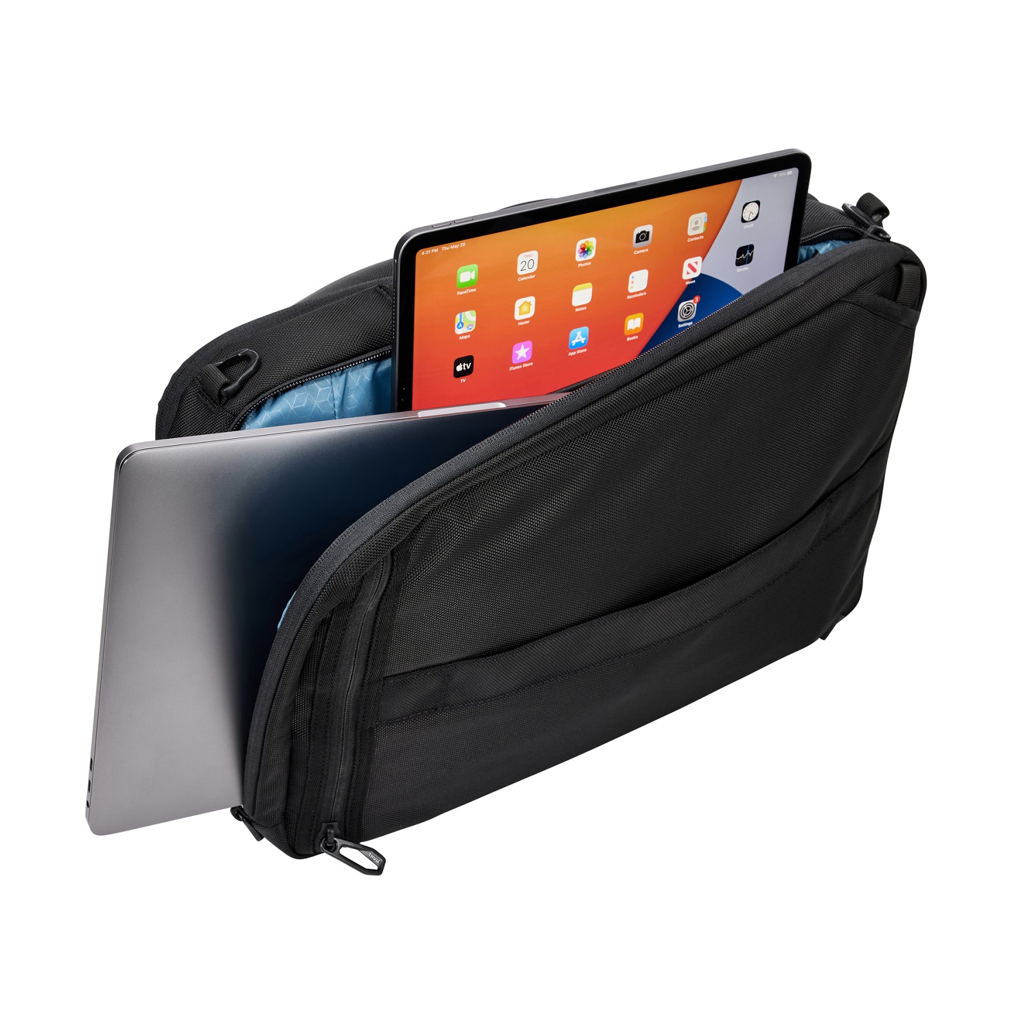 Thule Accent promjenjiv ruksak 17L crne boje