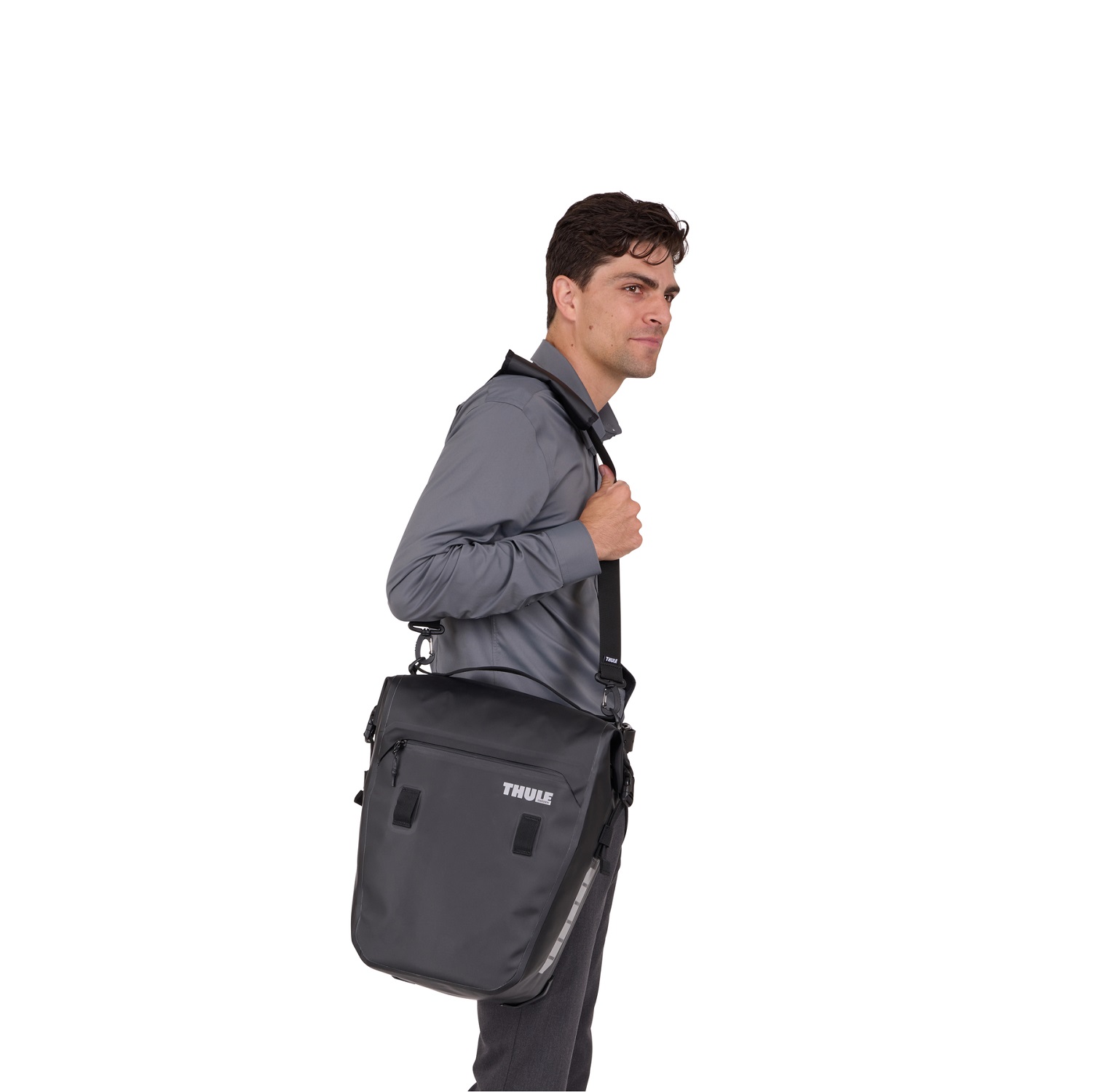 Thule Shield bisage za gradsku vožnju 22L crne