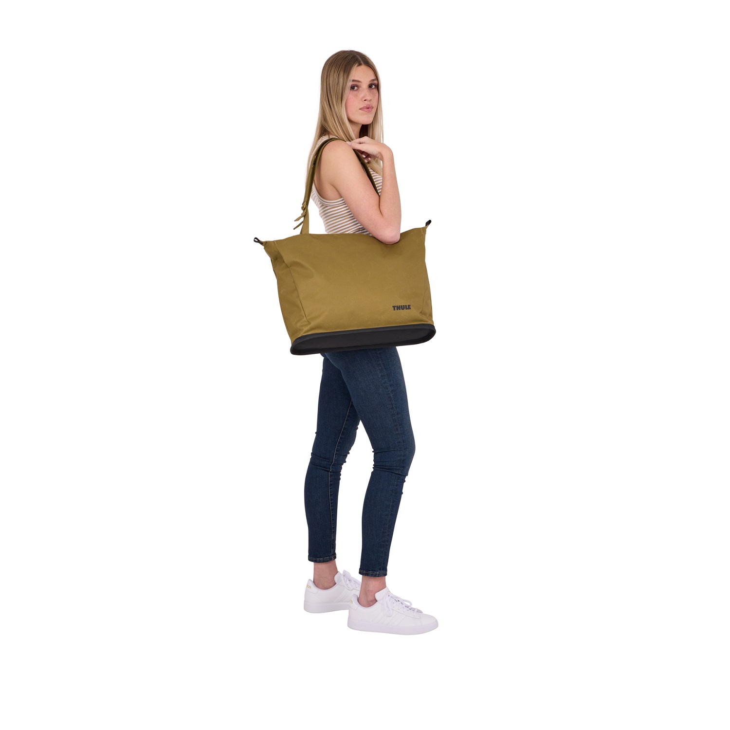 Thule Aion Tote 23 L smeđa torba