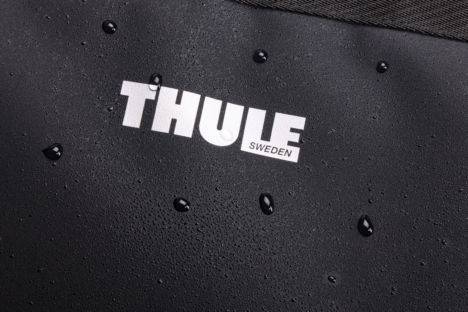 Thule Chasm transporter 55 L crna
