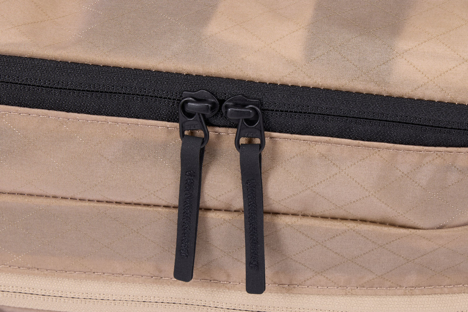 Thule clean/dirty packing cube srednja kocka za pakiranje čisto/prljavo - bež