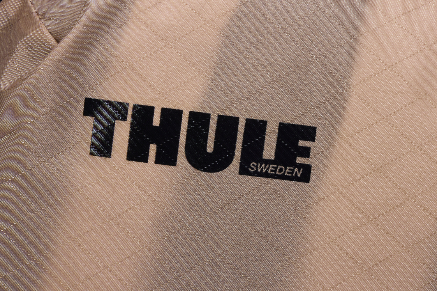 Thule compression packing cube srednja kompresijska kocka za pakiranje - bež
