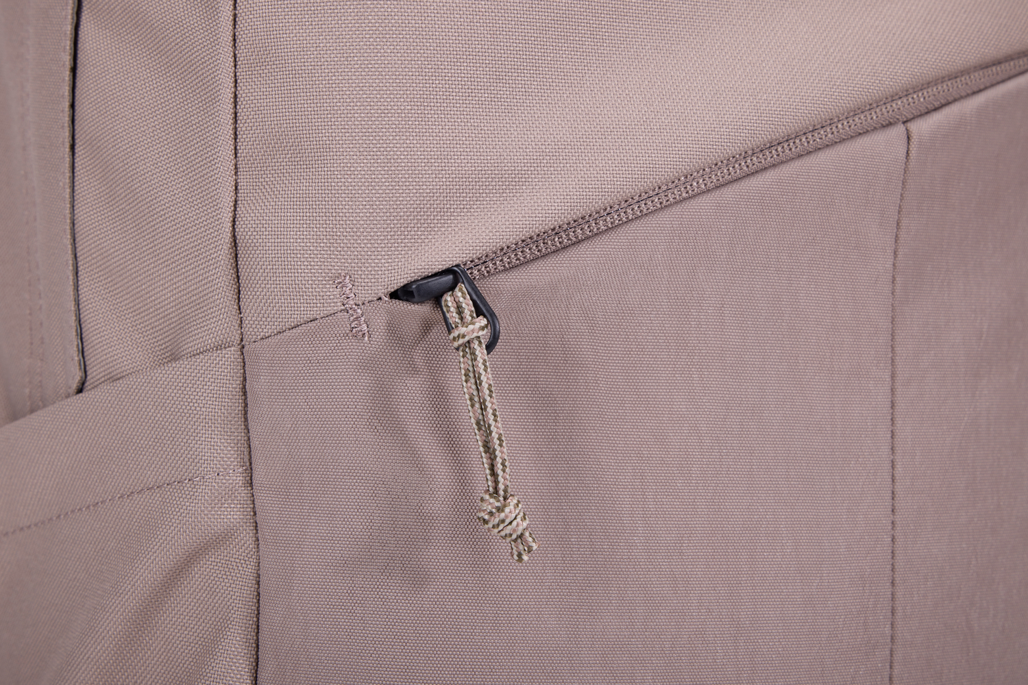 Thule Notus Backpack ruksak za prijenosno računalo 20L ružičasti