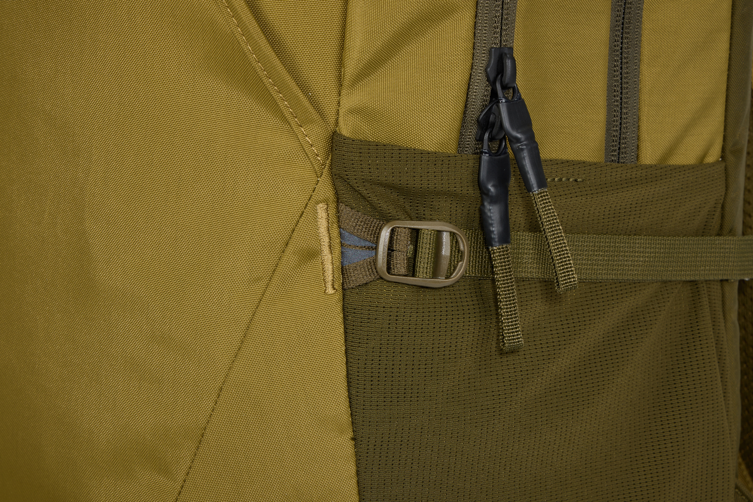 Thule EnRoute ruksak 23L nutria NOVO