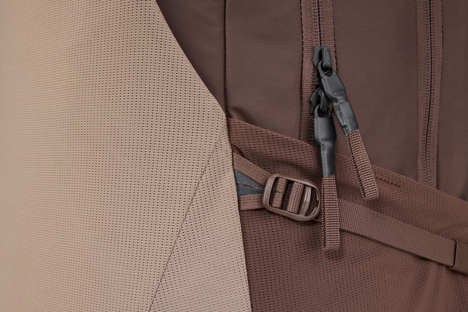 Thule EnRoute ruksak 26L smeđi NOVO