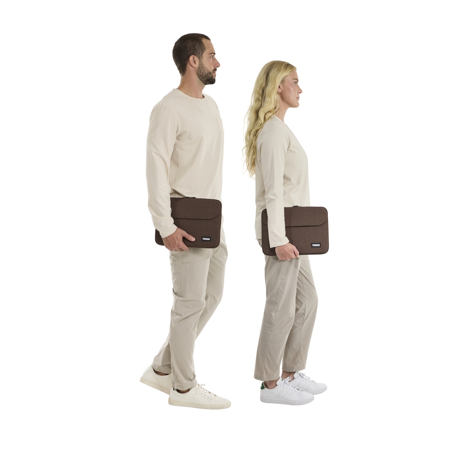 Thule Lithos navlaka za MacBook Air 13'' smeđa