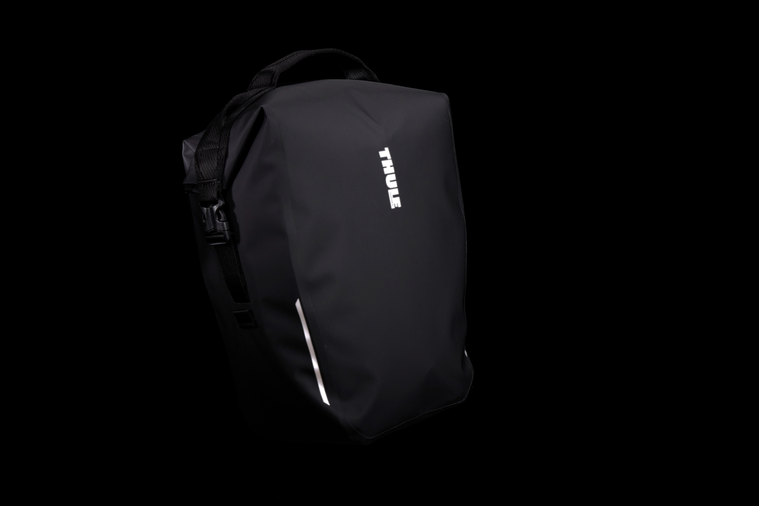 Thule Shield biciklistička bisaga s InLock 22L crna