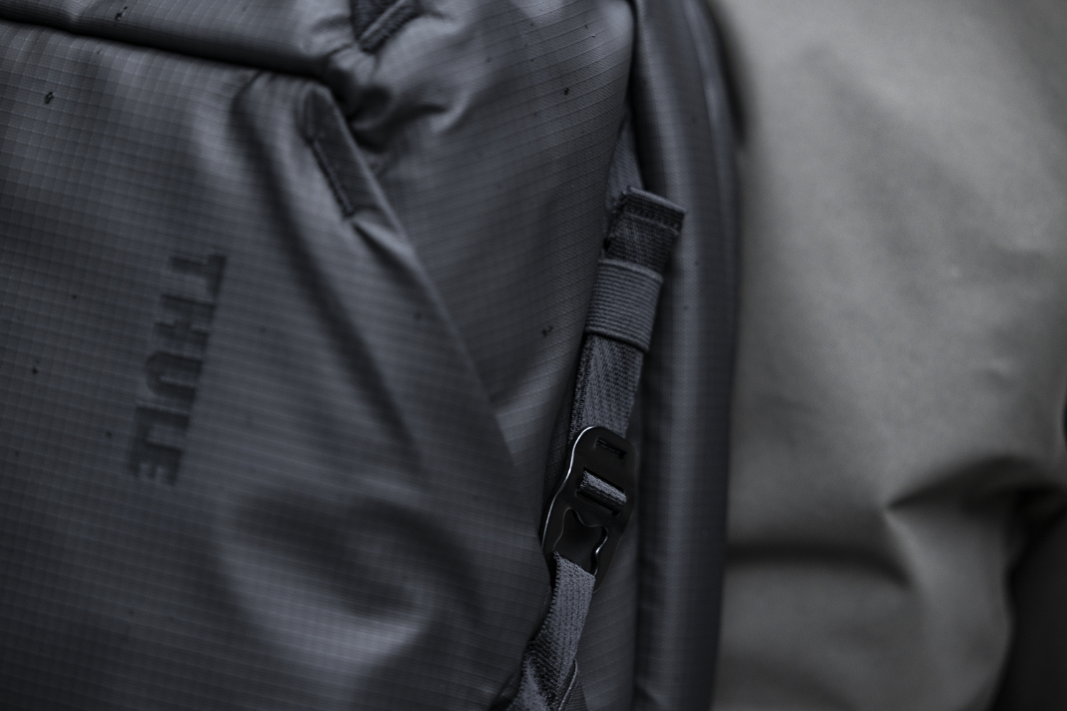 Thule Tact Backpack 16L NOVO