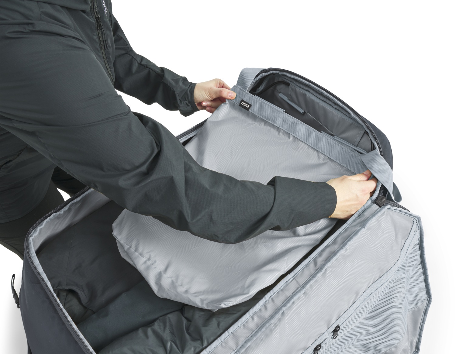 Thule EnRoute torba na kotačima 90L - tamnoplava